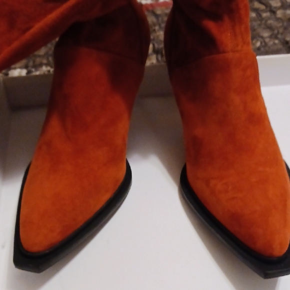 MARINA RINALDI $675 Shoes - Marina Rinaldi Orange Suede Ankle Boots